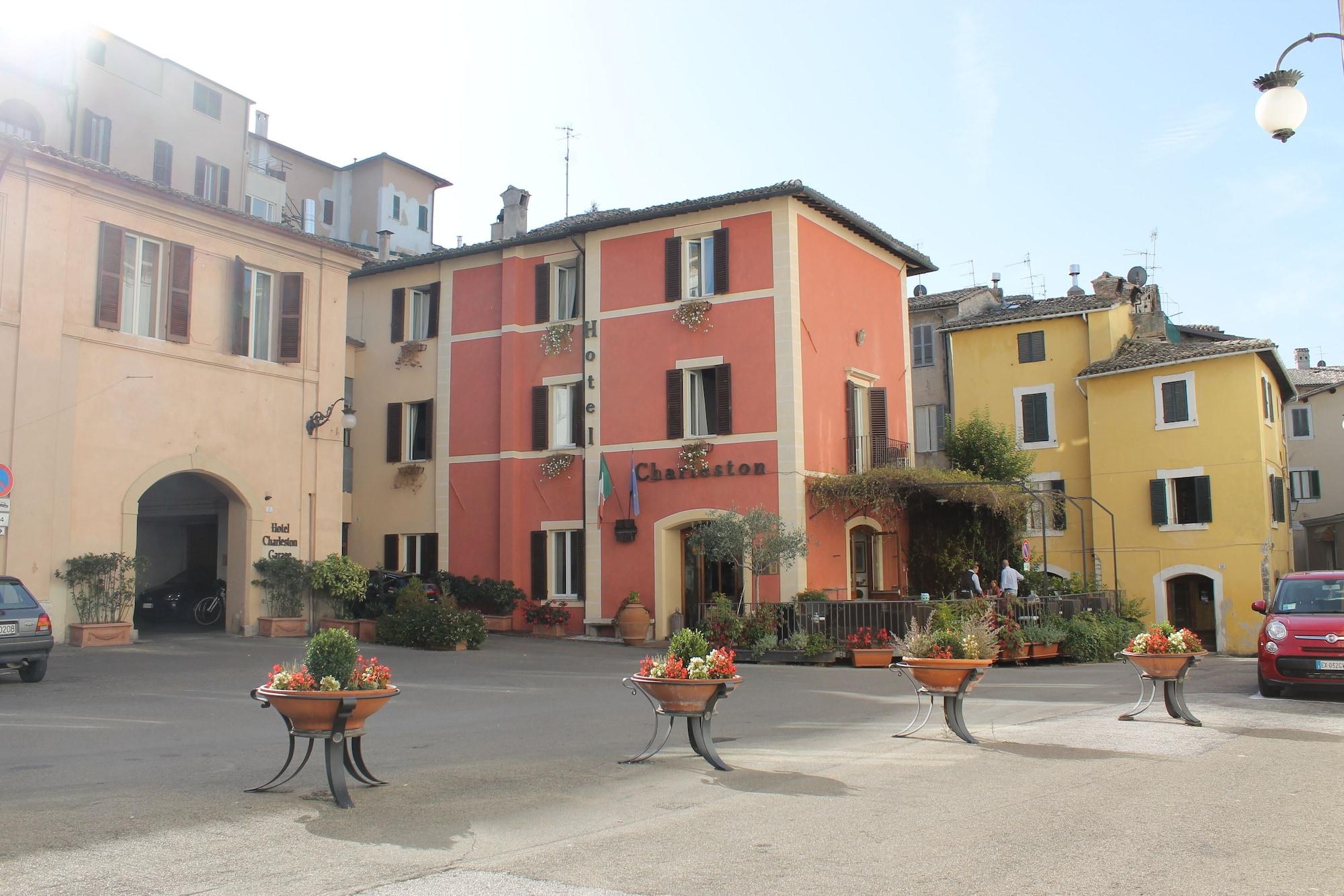 Hotel Charleston Spoleto Exteriör bild
